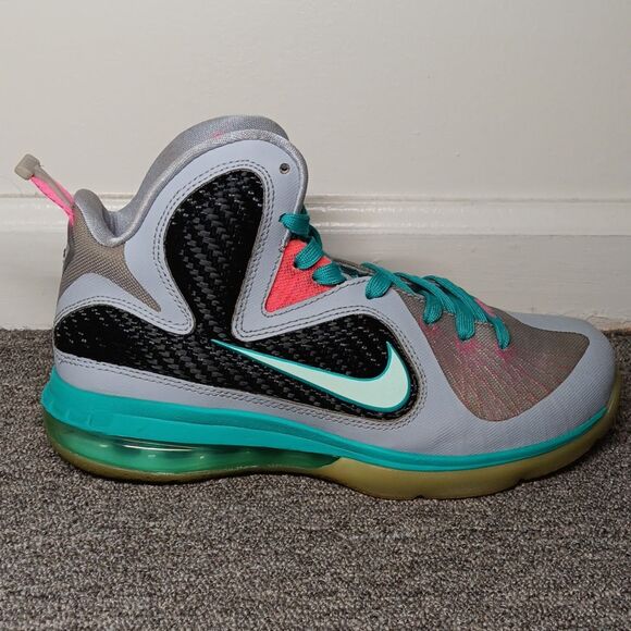 Lebron 9 South Beach (GS) Sneakers Kid's Size 7Y